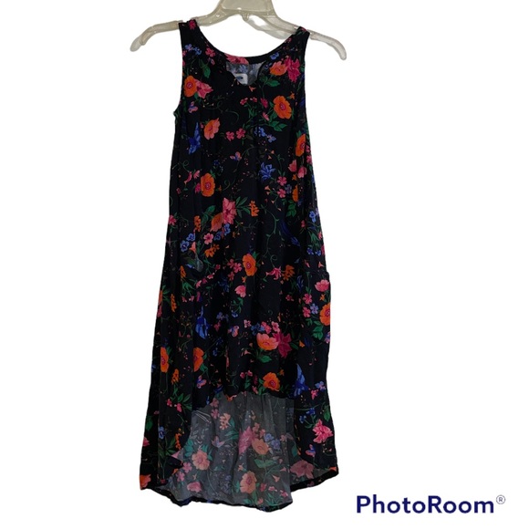 Old Navy Other - Girls old navy floral dress with pockets